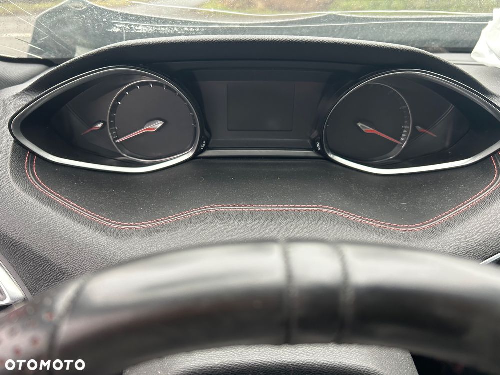 Peugeot 308 - 9