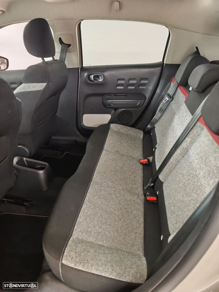 Citroën C3 1.2 PureTech C-Series - 19