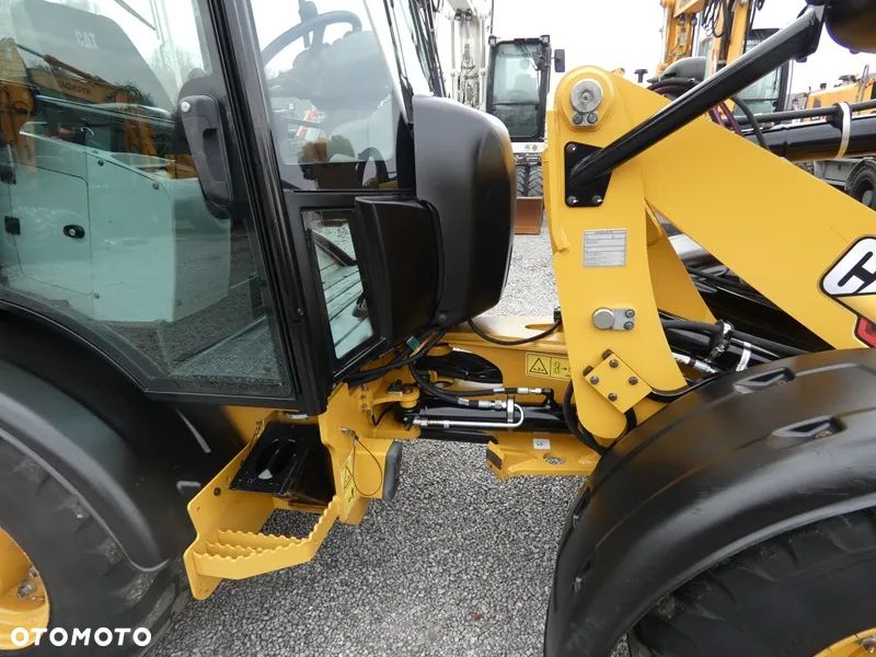 Caterpillar CAT 906M Z Niemiec / 2.942mth Serwis / Idealny / - 28