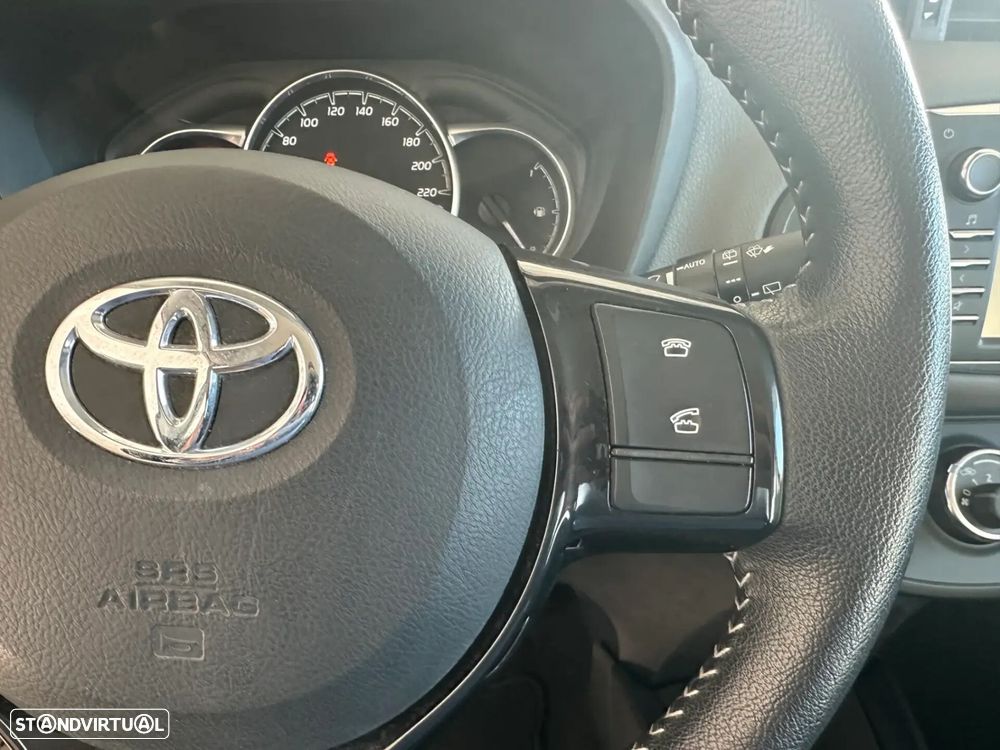 Toyota Yaris - 13