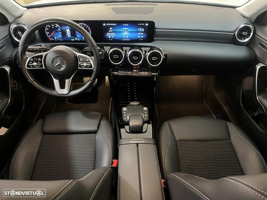 Mercedes-Benz A 250 e Progressive - 24