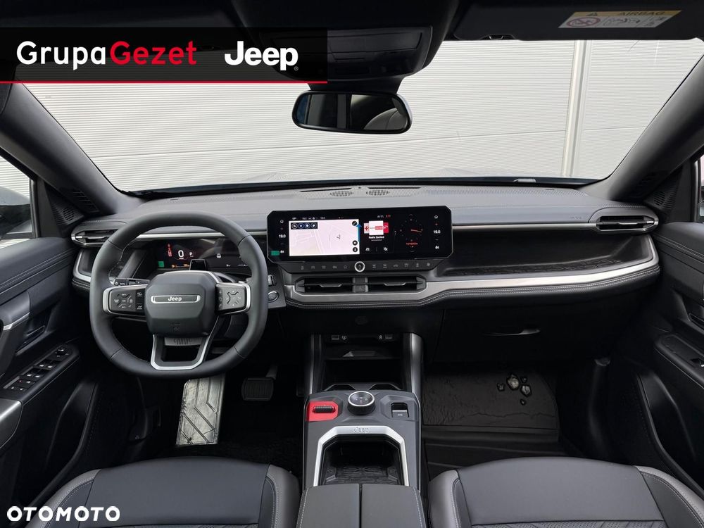 Jeep Compass - 18