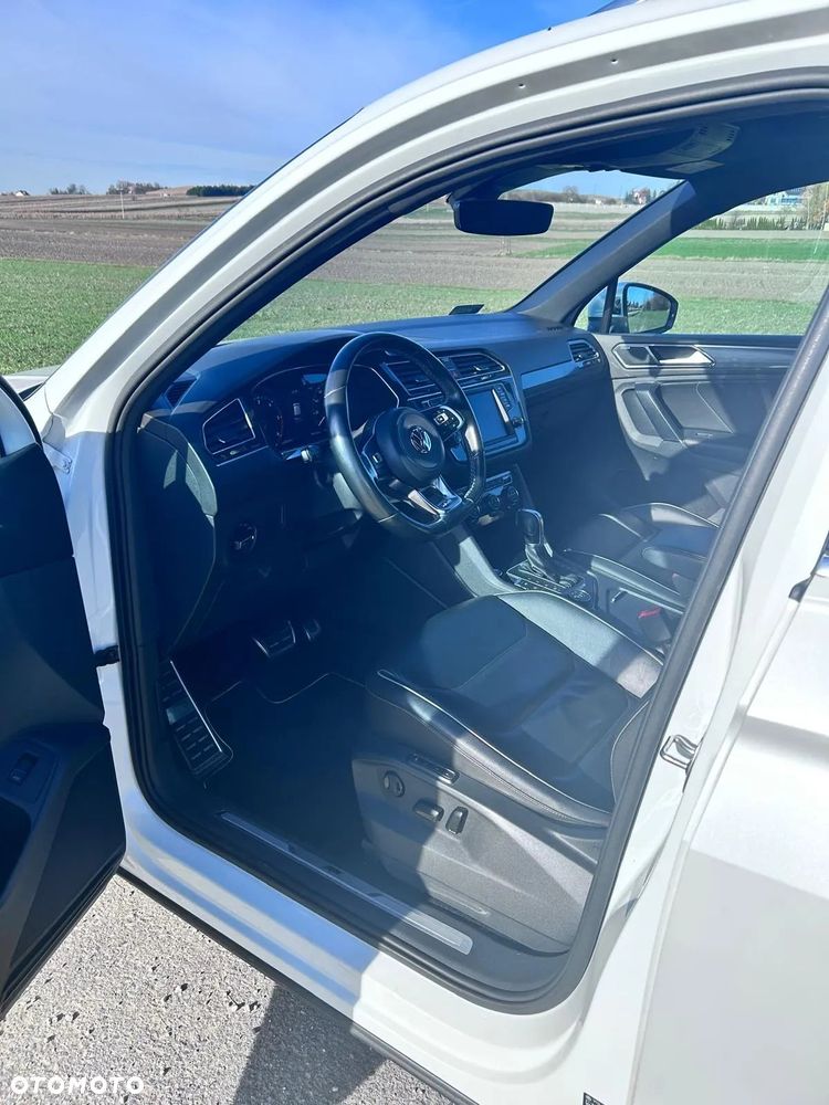 Volkswagen Tiguan - 4