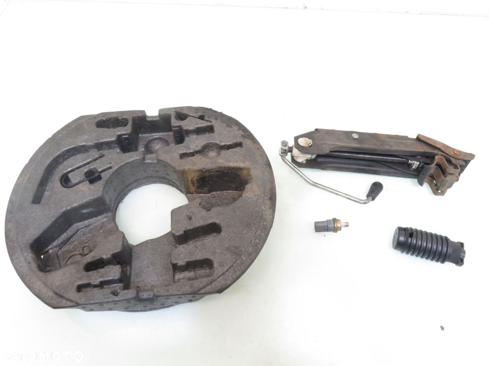 ZESTAW KOŁA ZAPASOWEGO AUDI A3 (8P1) 1K0012115F 1K0011031L 1K0803899F - 7