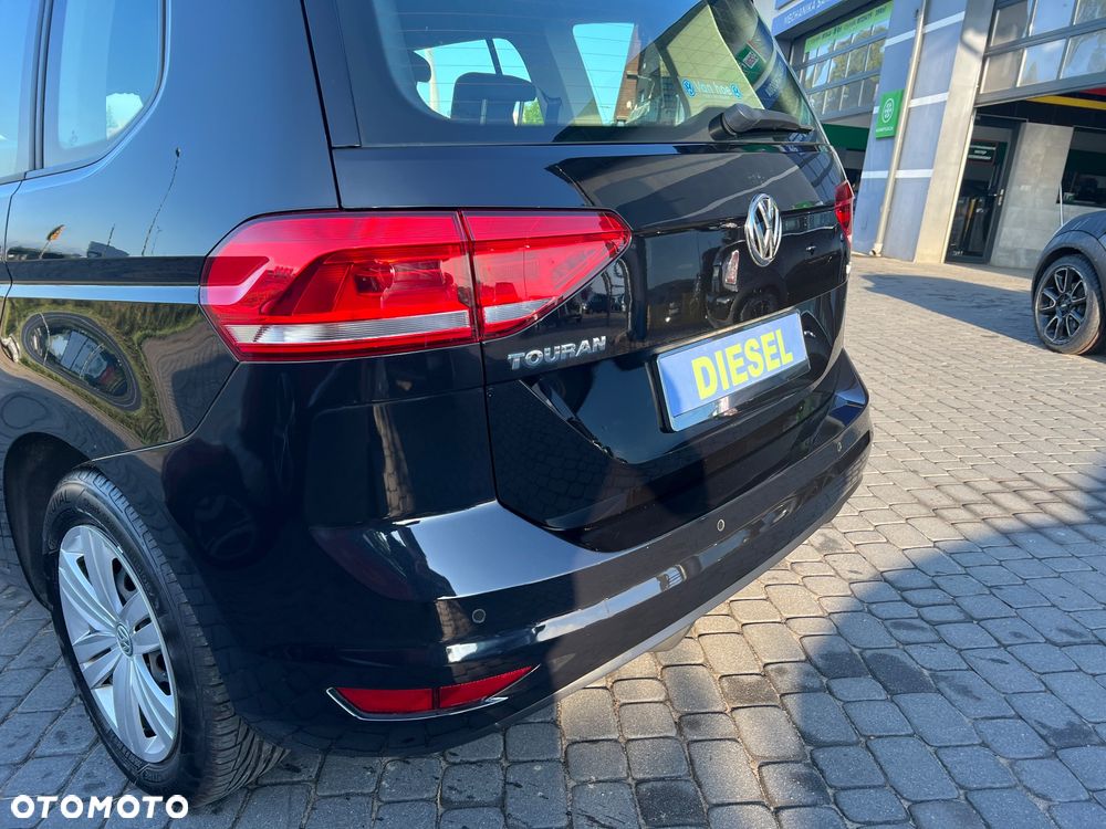 Volkswagen Touran 1.6 TDI BMT Comfortline - 9