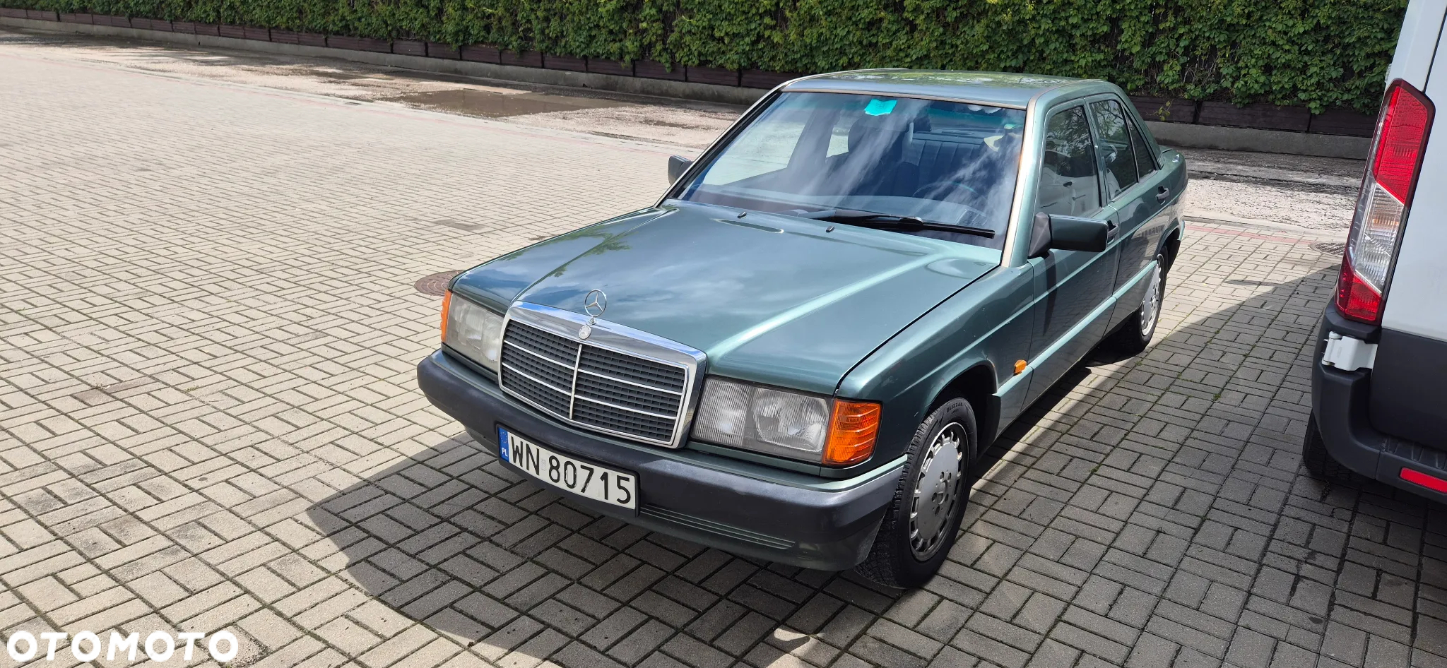 Mercedes-Benz W201 (190) - 5
