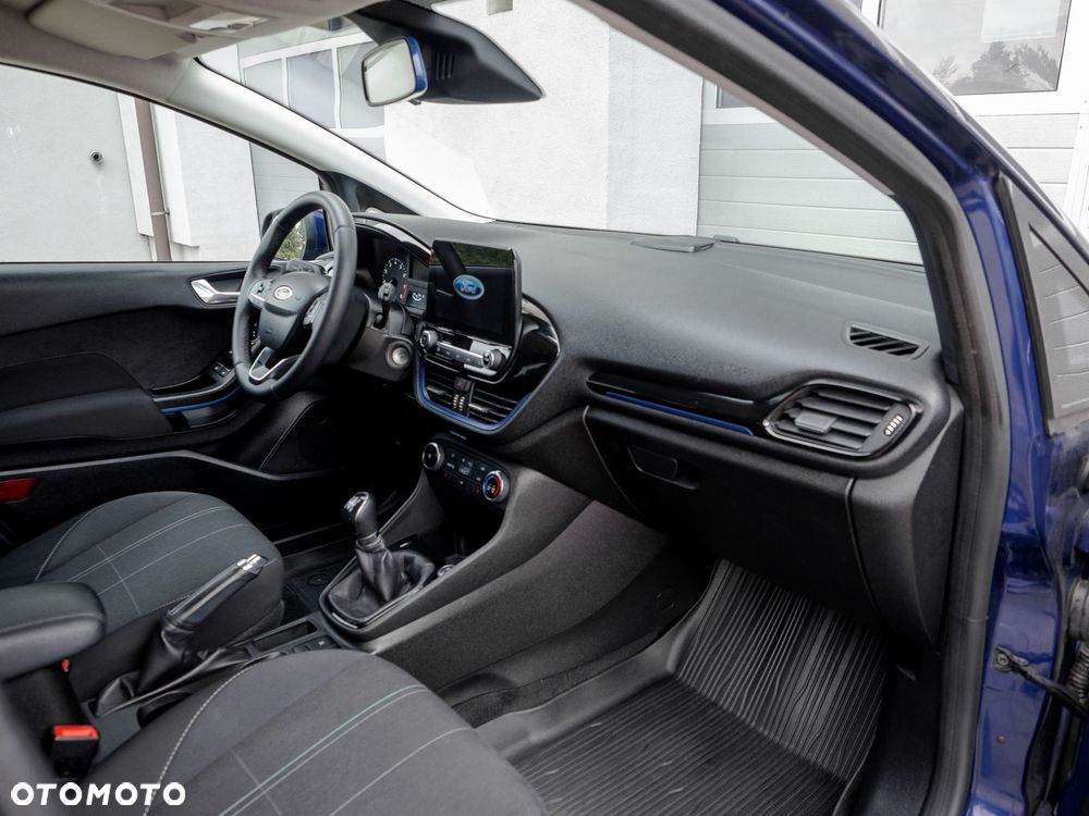 Ford Fiesta - 30