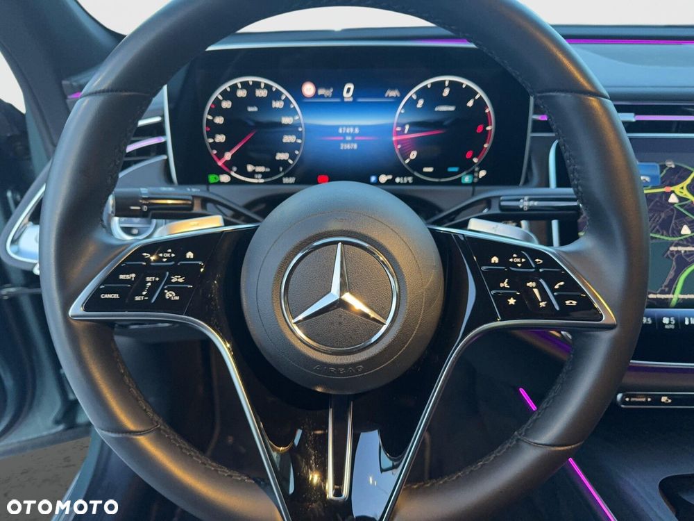 Mercedes-Benz Klasa E - 13