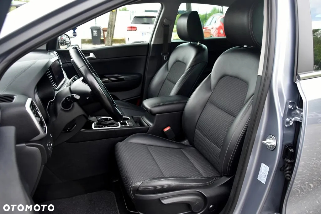 Kia Sportage 1.6 CRDI MHEV Black Edition 2WD DCT - 22