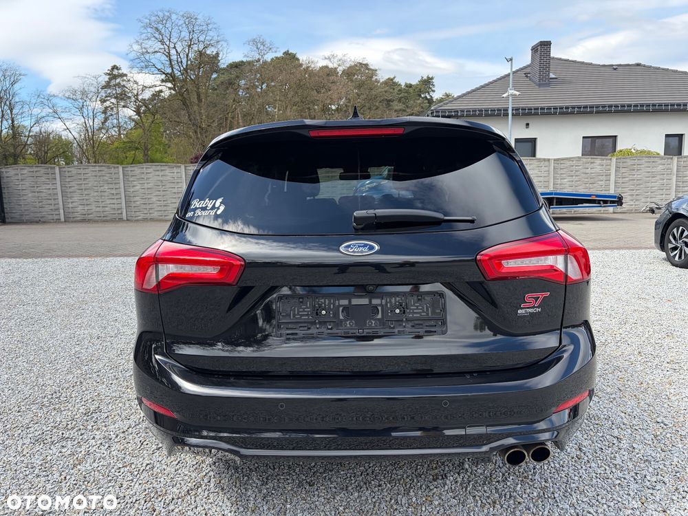 Ford Focus 2.0 EcoBlue ST - 8