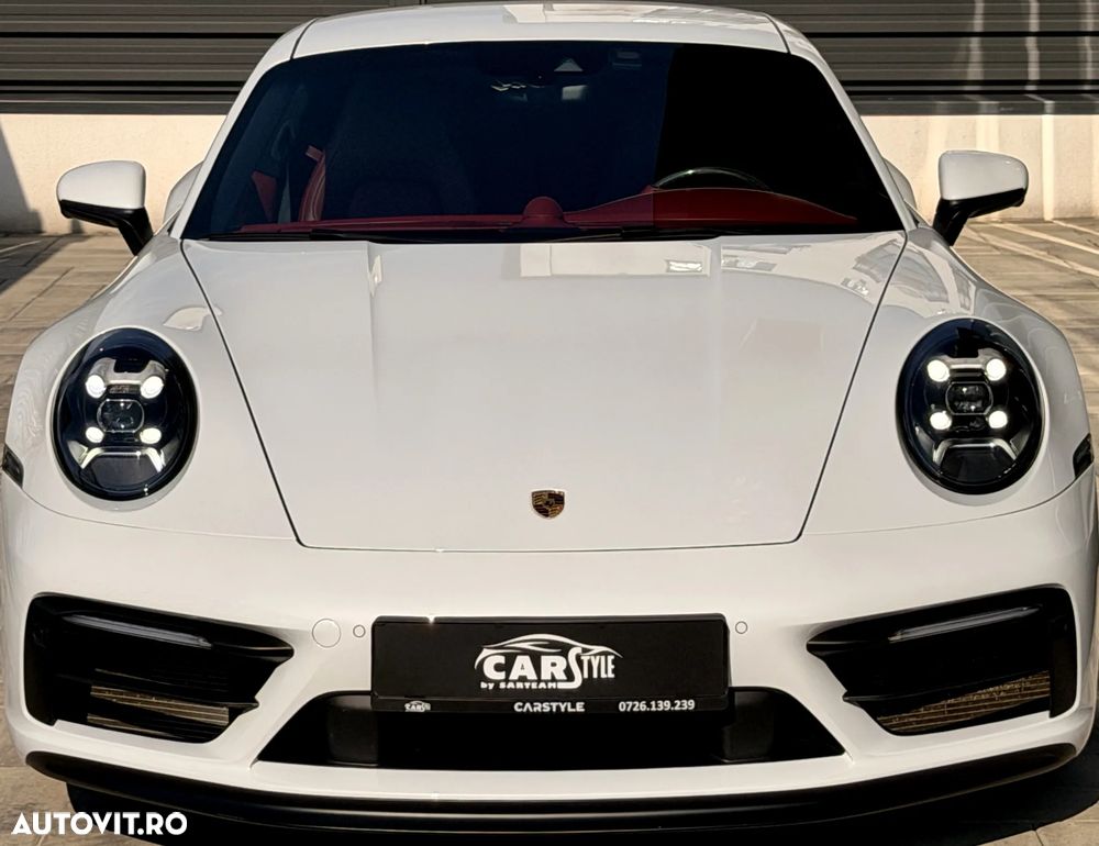 Porsche 911 4S - 10