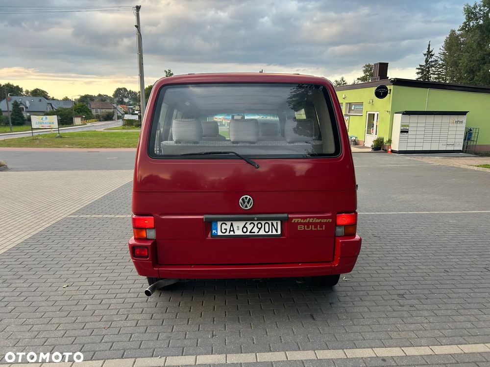 Volkswagen Multivan Standard - 13