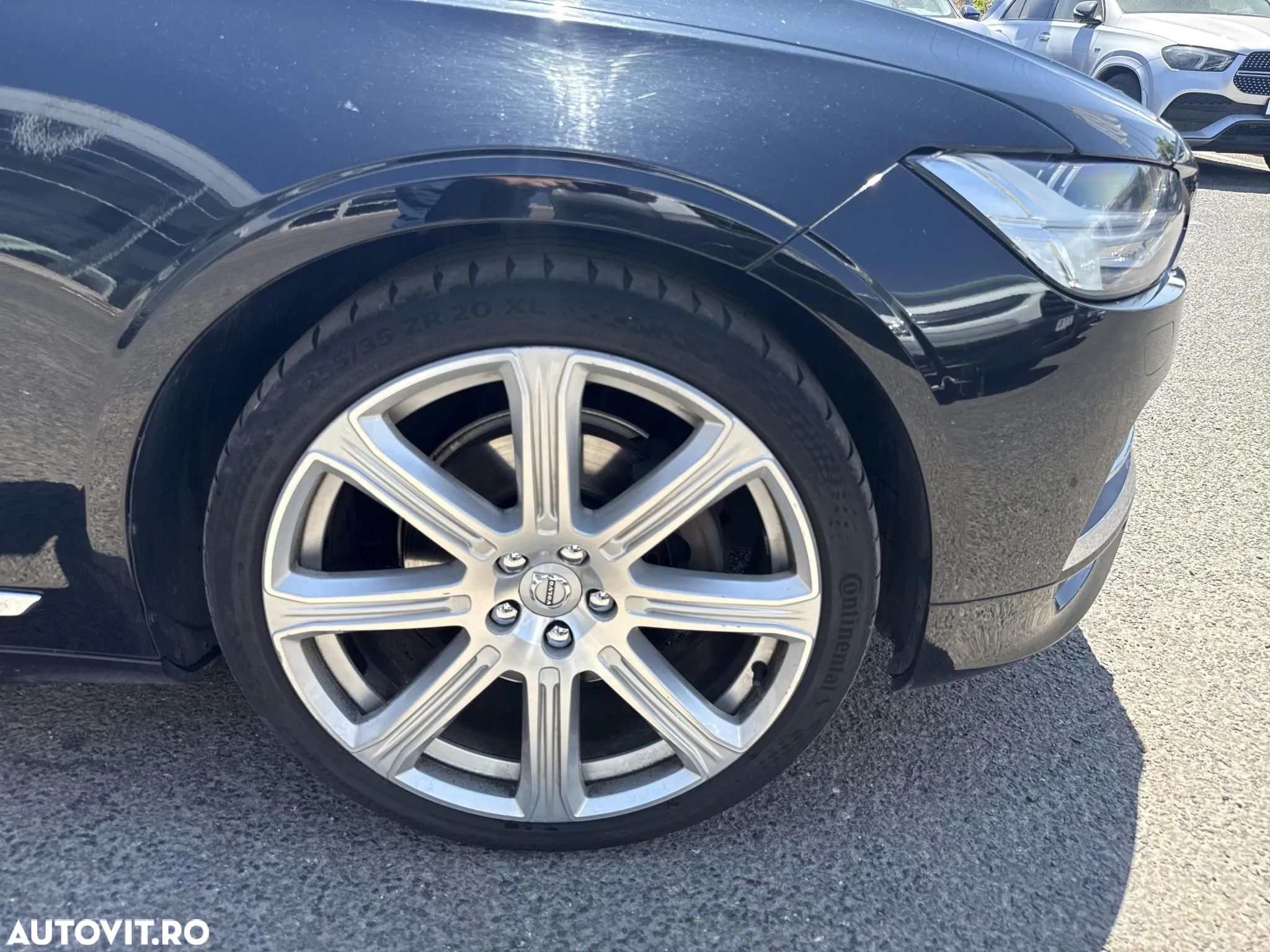 Volvo S90 D5 AWD Geartronic Inscription - 29