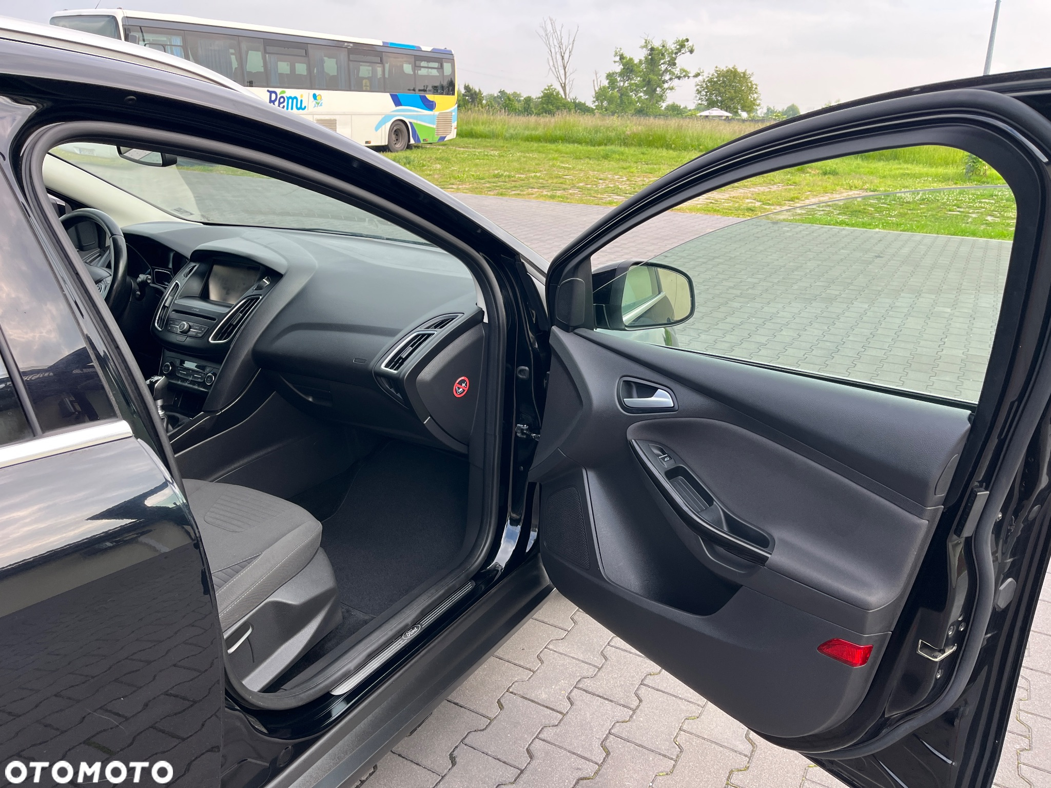 Ford Focus Turnier 1.5 EcoBlue Start-Stopp-System ACTIVE DESIGN - 15