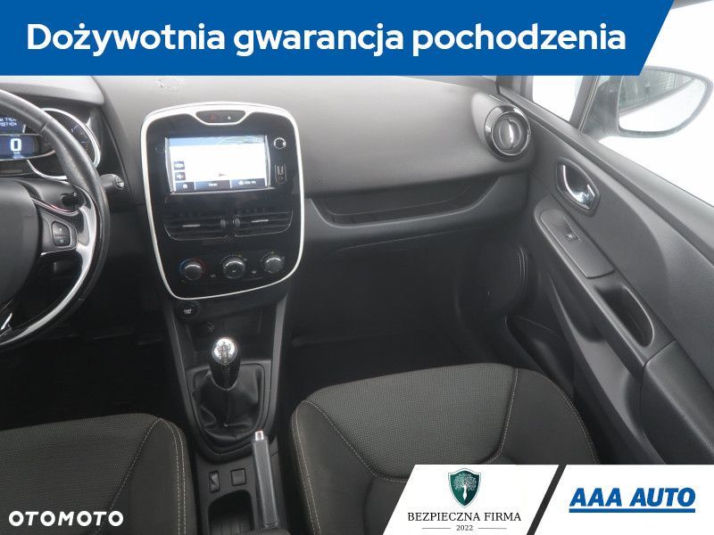 Renault Clio - 10