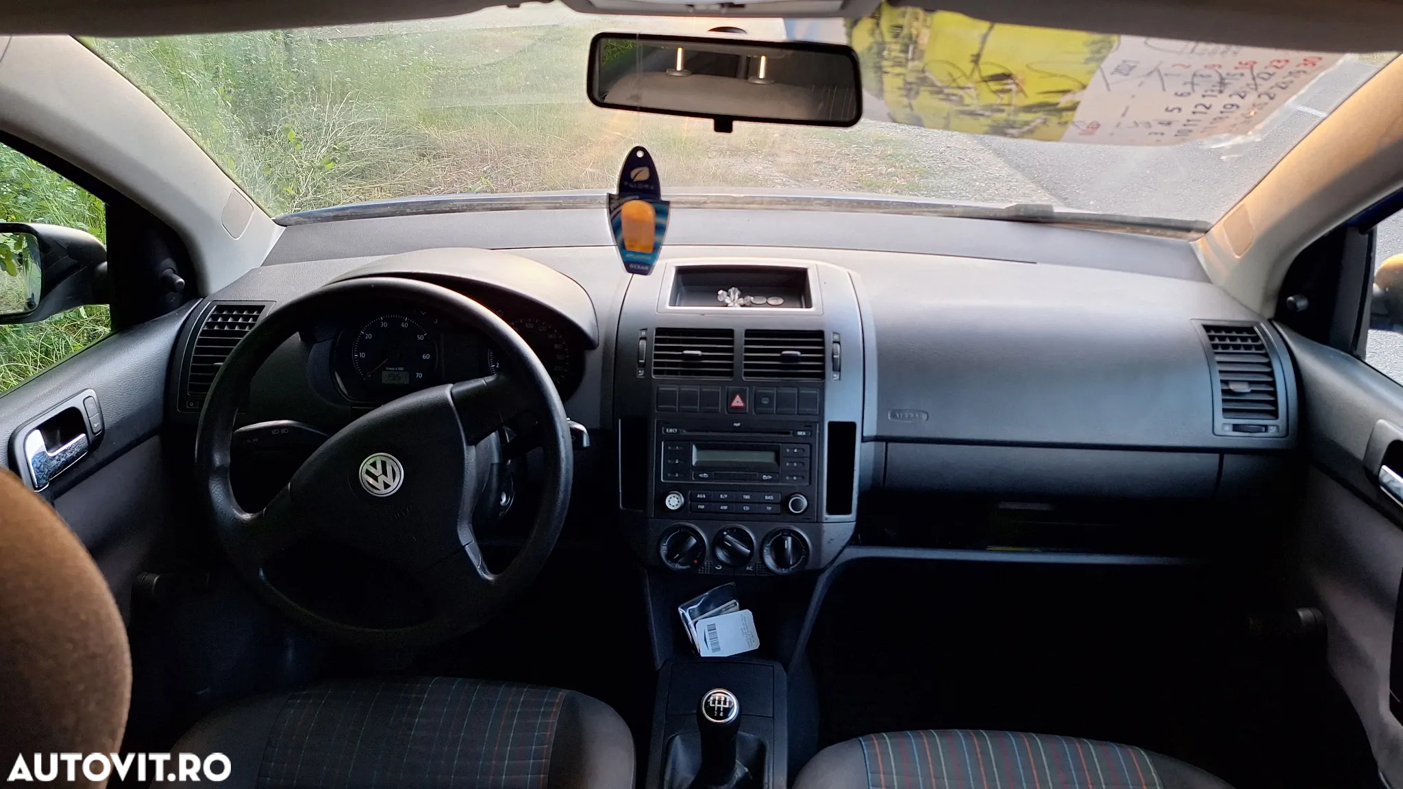 Volkswagen Polo - 3