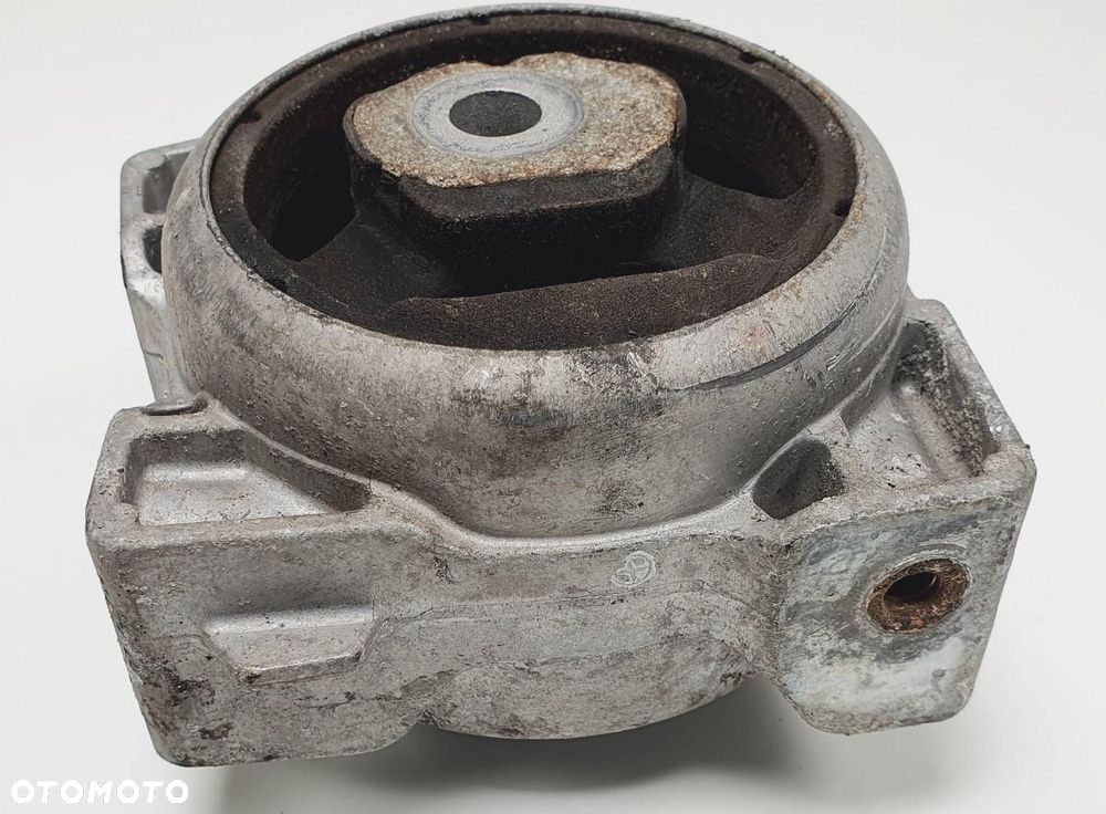 ŁAPA PODUSZKA SILNIKA MERCEDES W169 A1692401218 - 2