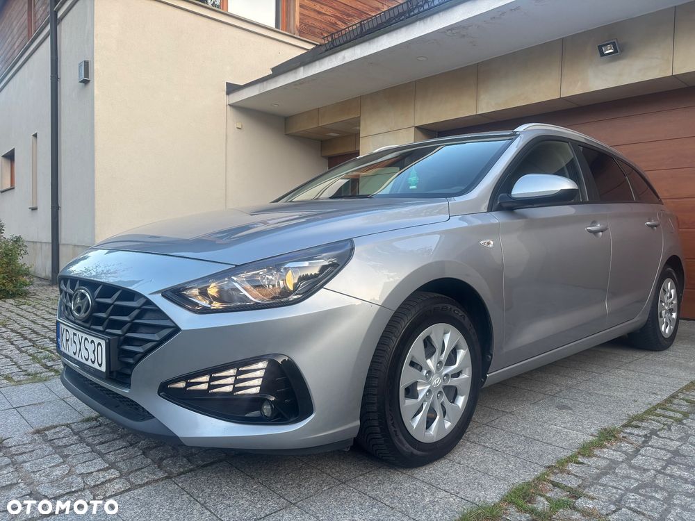 Hyundai i30 1.5 DPI Modern - 1