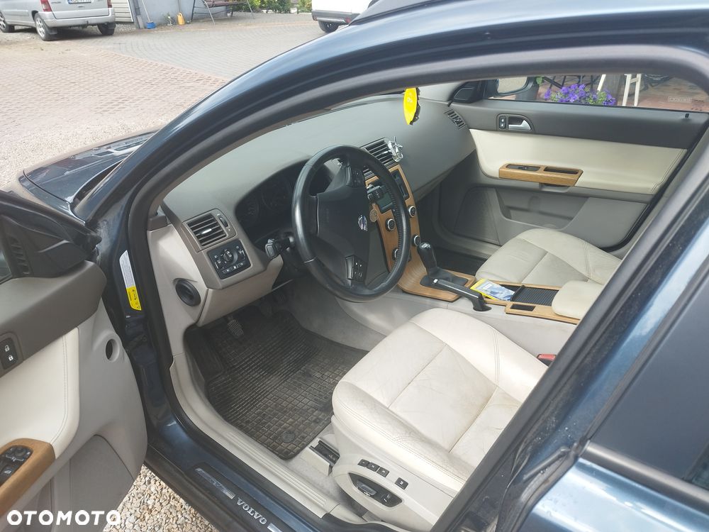Volvo V50 - 4