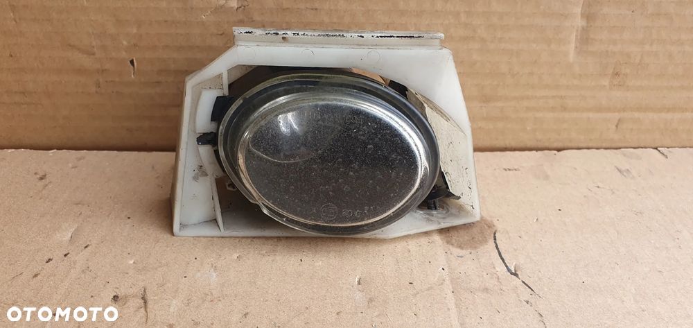 Halogen lewy przód przedni mocowanie BMW 3 E46 2496369 - 1