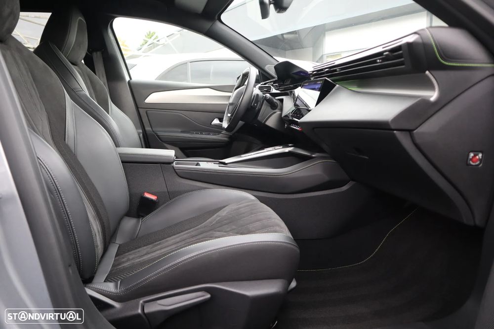 Peugeot 308 1.2 PureTech GT Pack EAT8 - 14