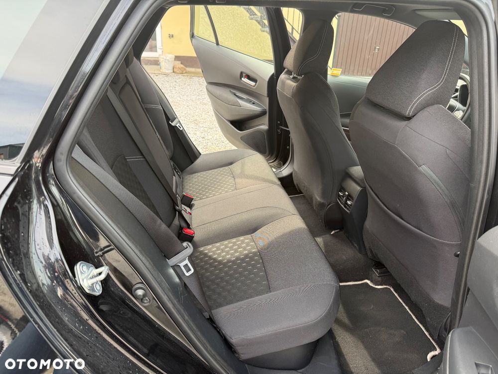 Toyota Corolla 1.8 Hybrid Comfort - 22