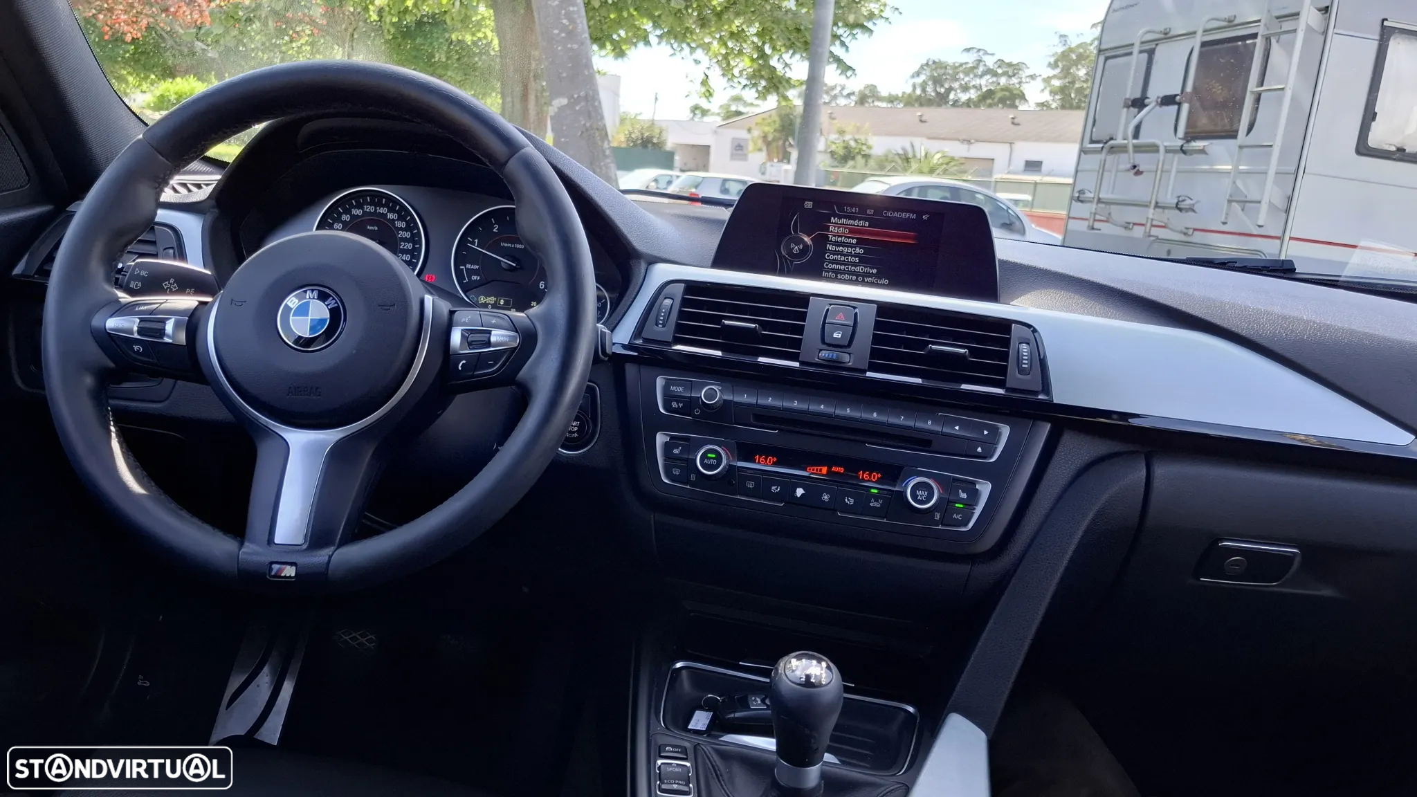 BMW 318 d Pack M - 7