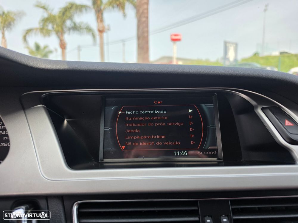 Audi A4 Avant 2.0 TDi S-line - 29