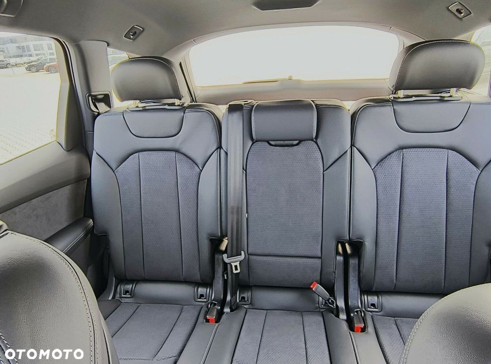 Audi Q7 60 TFSI e PHEV Quattro S Line Tiptr - 27