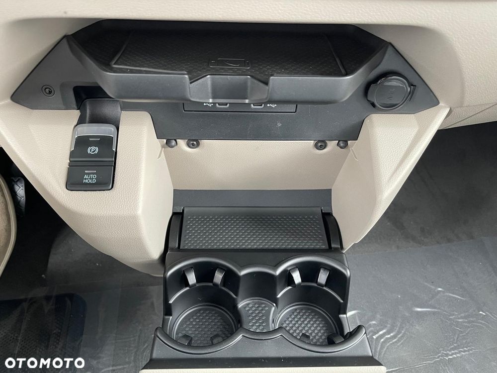 Volkswagen Multivan 2.0 TDI L2 DSG - 34