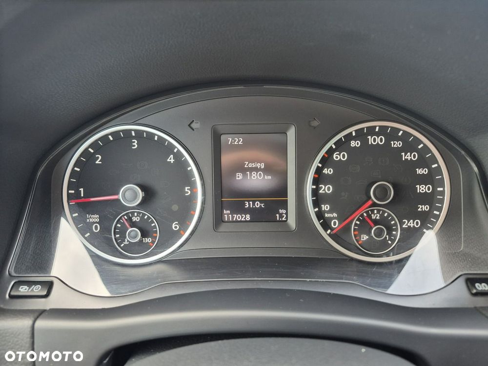 Volkswagen Tiguan - 34