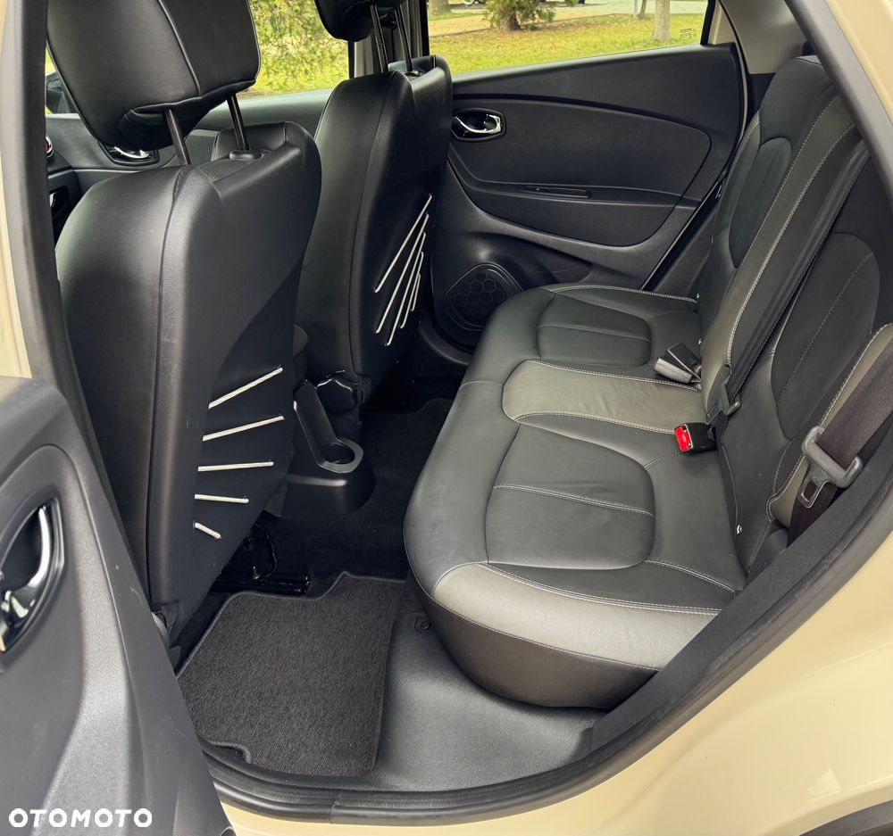 Renault Captur ENERGY TCe 120 EDC Experience - 31