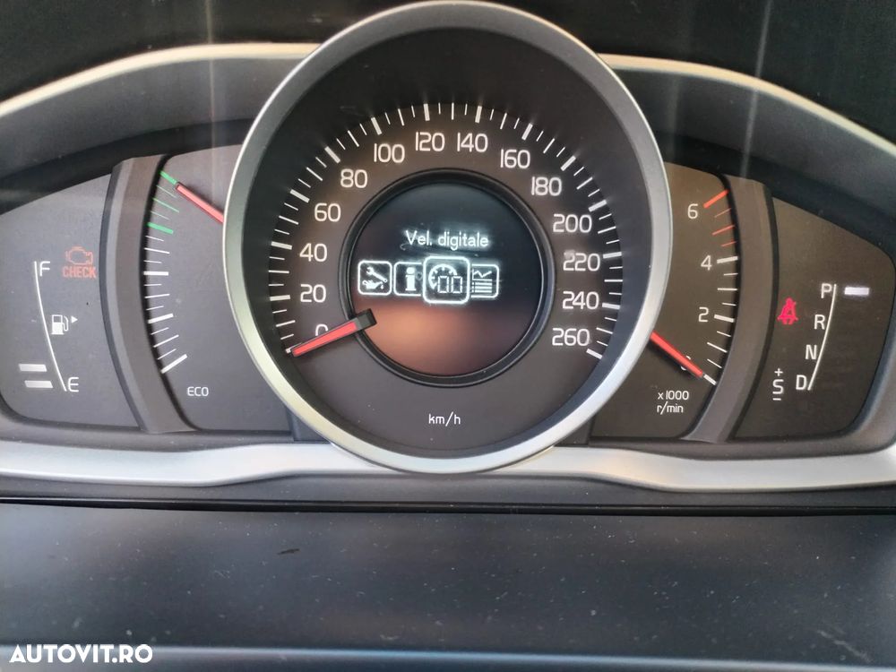 Volvo V60 D2 ECO Start-Stop Kinetic - 15