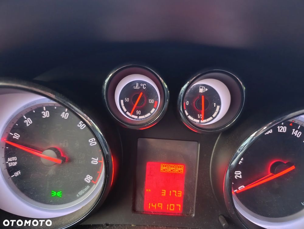 Opel Meriva - 8