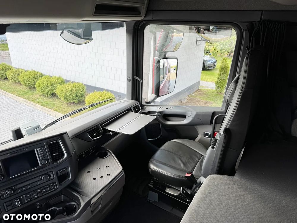 Scania S 540 / ACC / FULL LED / RETARDER / OBRACANY FOTEL / DUŻA NAVI / VIRTUAL KOKPIT / Z NIEMIEC - 27