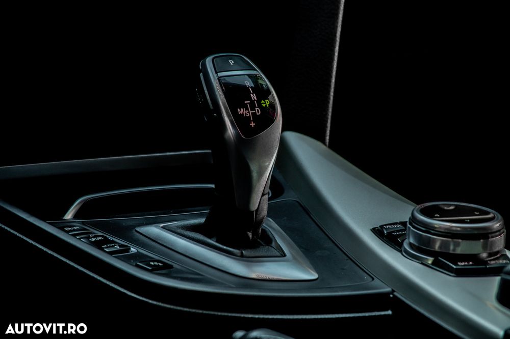 BMW Seria 3 320d GT xDrive AT - 8