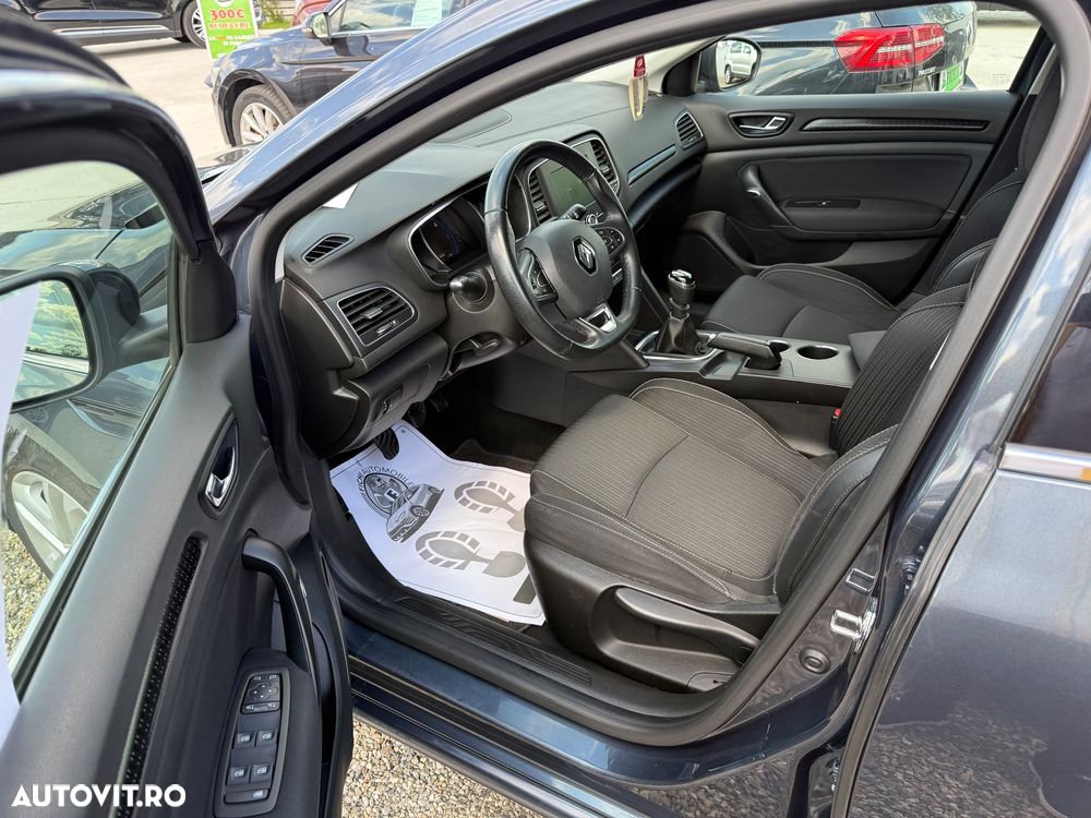 Renault Megane 1.5 dCi GT Line - 12