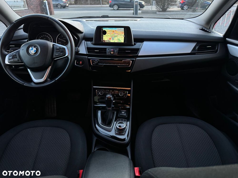BMW Seria 2 216d GT Sport Line - 22