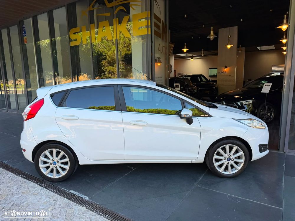 Ford Fiesta 1.0 EcoBoost Active - 4