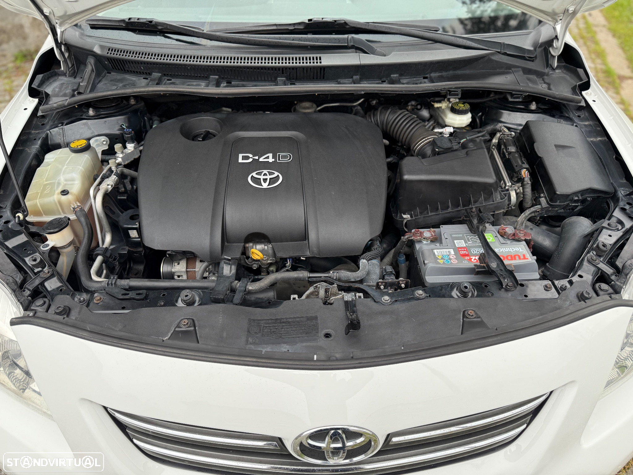 Toyota Corolla 1.4 D-4D Premium Plus - 15