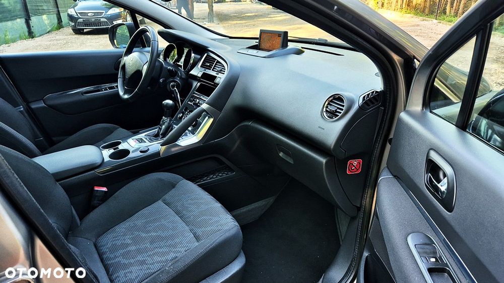 Peugeot 3008 120 VTi Premium - 38