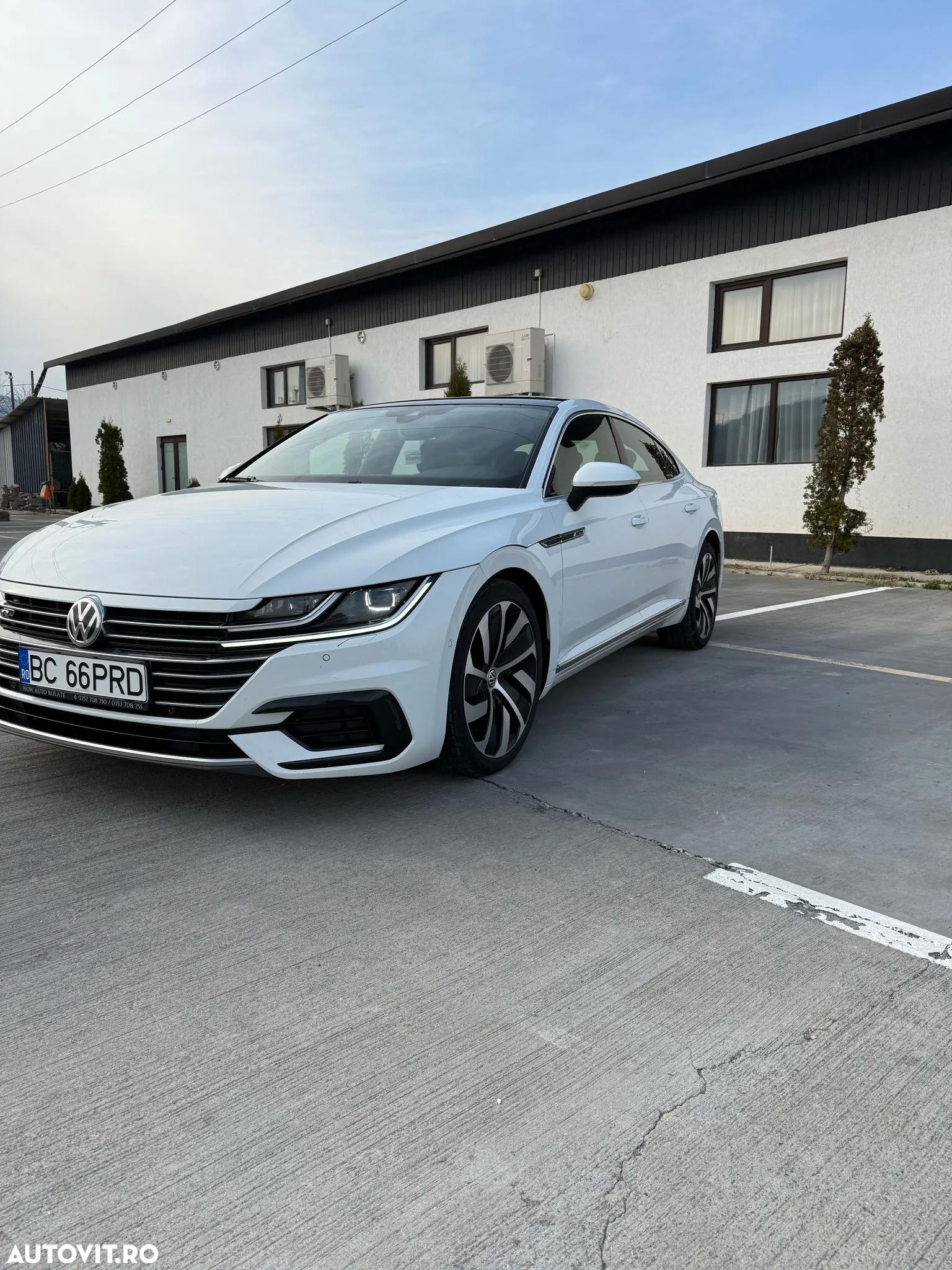 Volkswagen ARTEON 2.0 TDI DSG R-Line - 2