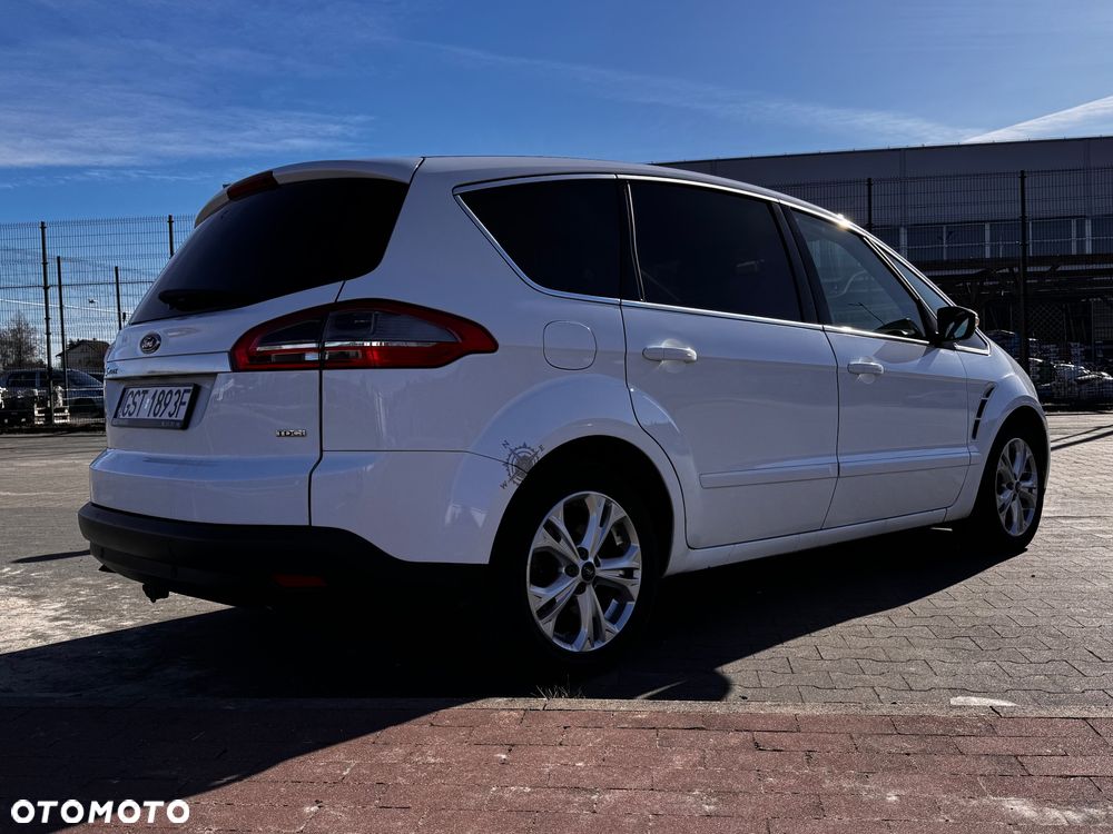 Ford S-Max 2.0 TDCi DPF Champions Edition - 9