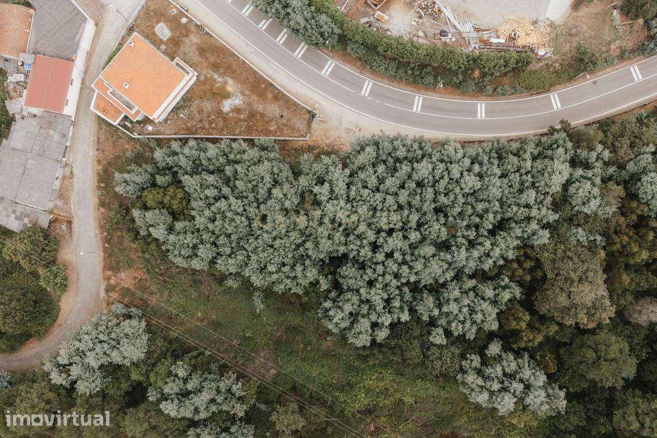 Terreno Misto com Duas Frentes - Medas, Gondomar - Grande imagem: 2/5