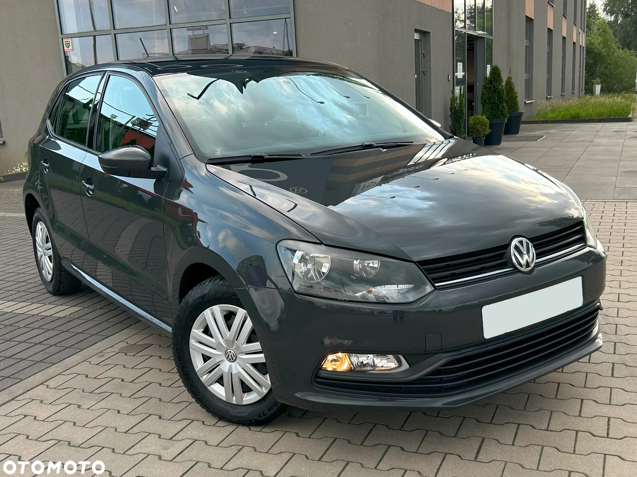 Volkswagen Polo - 5