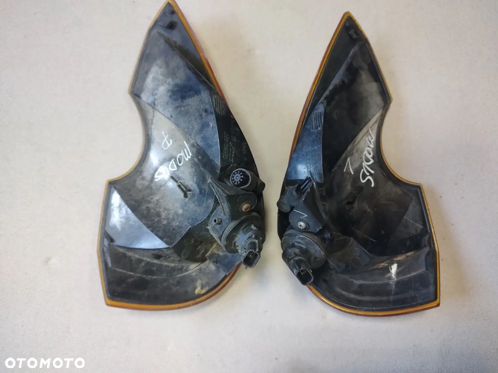 RENAULT MODUS KIERUNKOWSKAZ LEWY PRAWY - 2