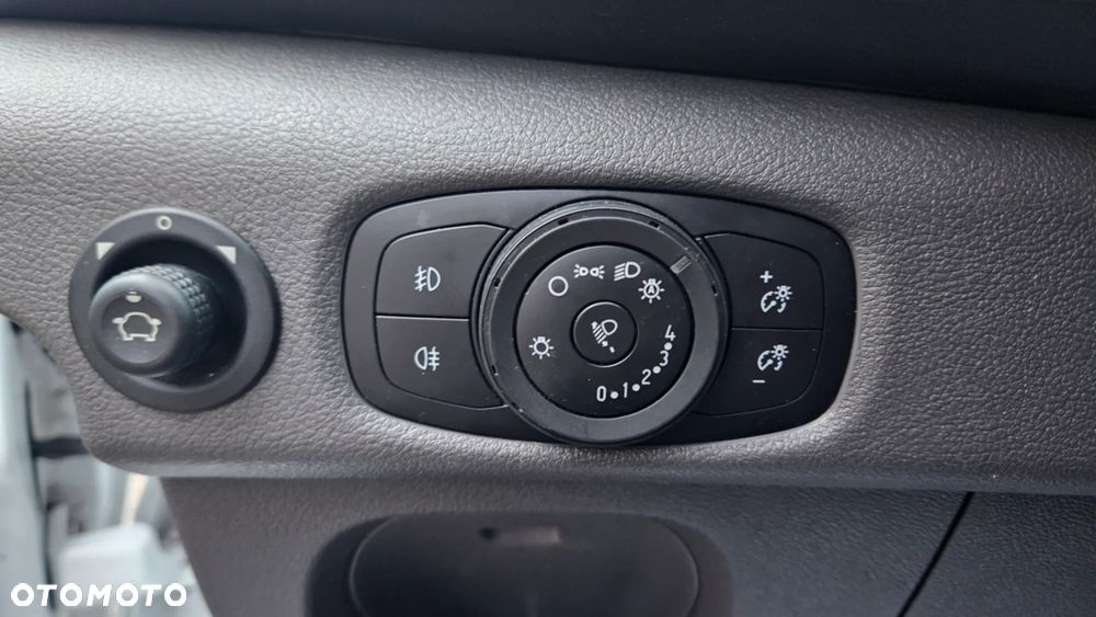 Ford TRANSIT L4H3 - 21