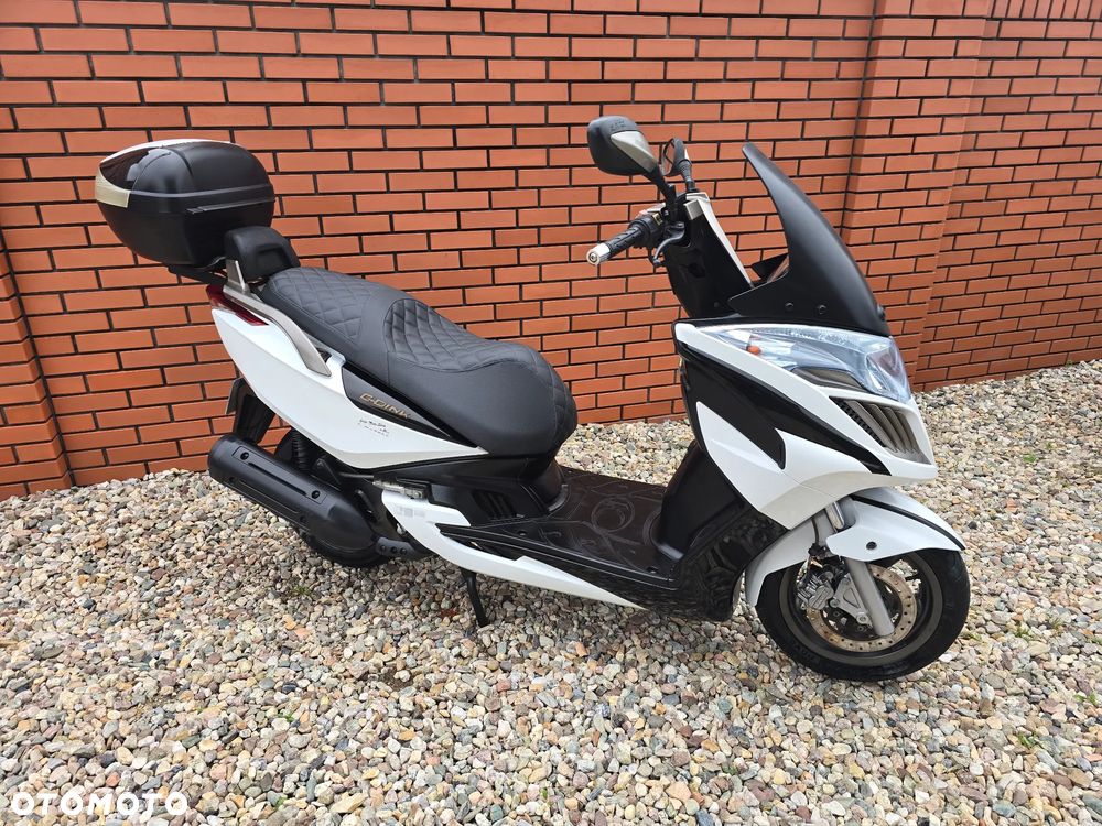 Kymco Downtown - 12
