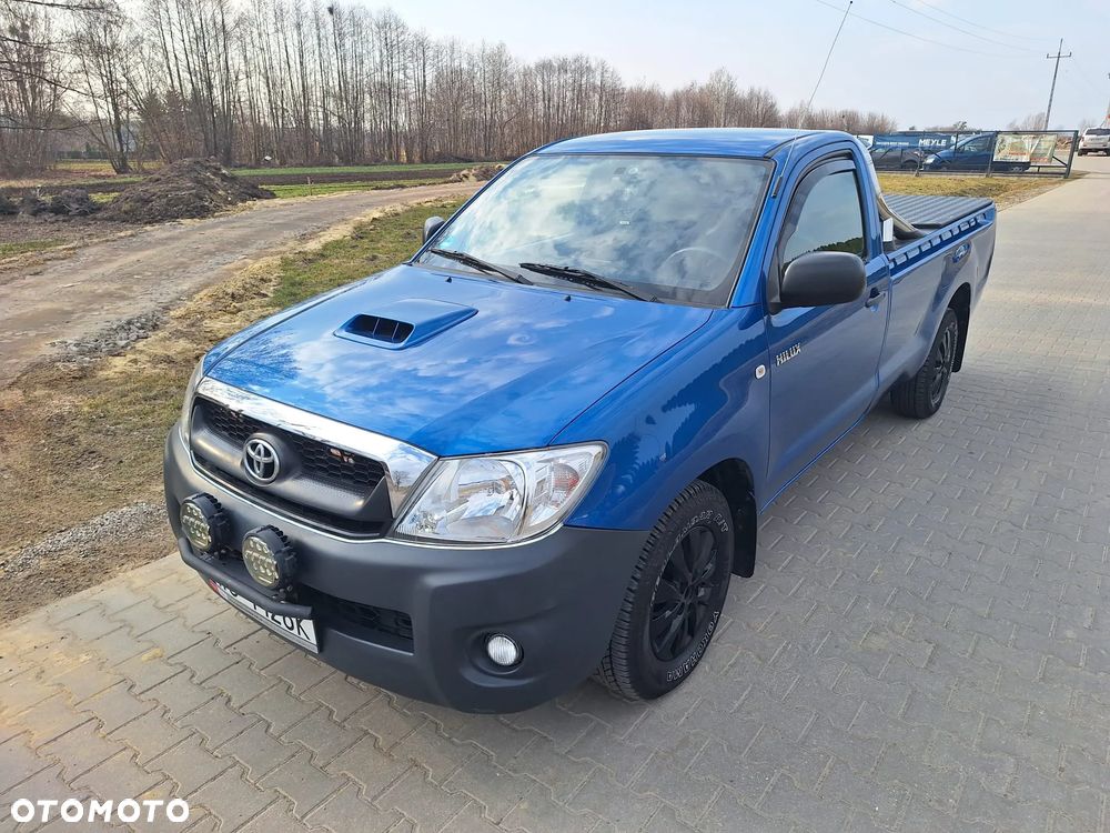 Toyota Hilux 2.5 D-4D DLX - 4