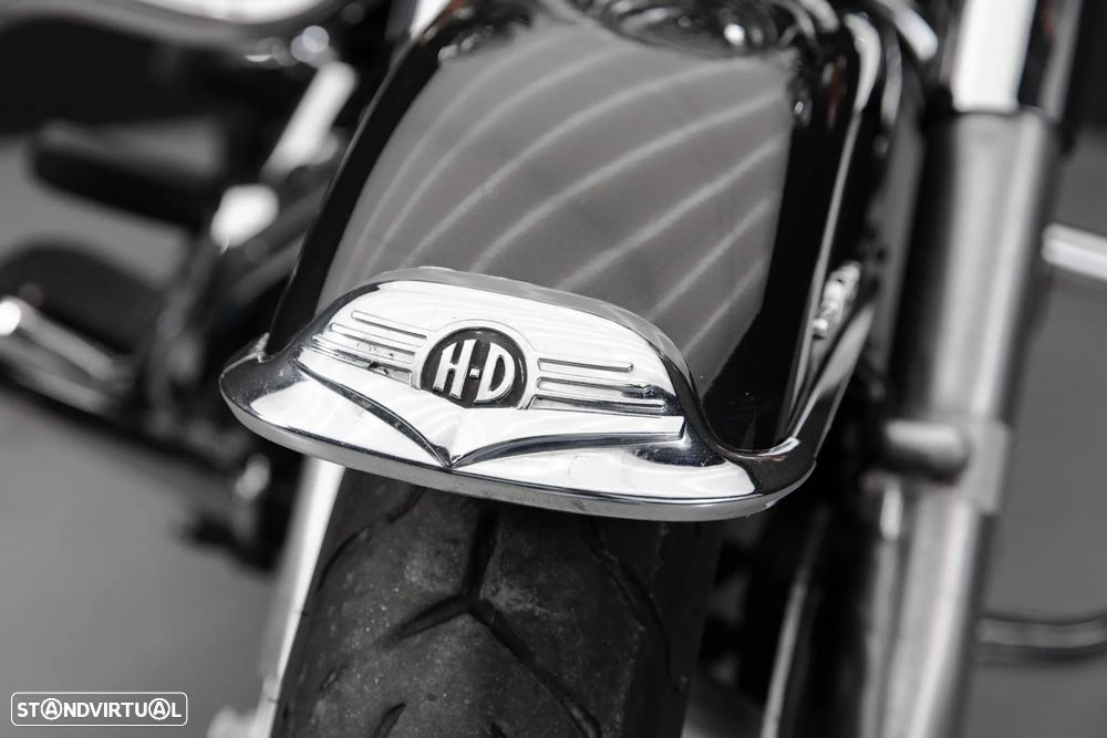 Harley-Davidson FLHR Road King - 4